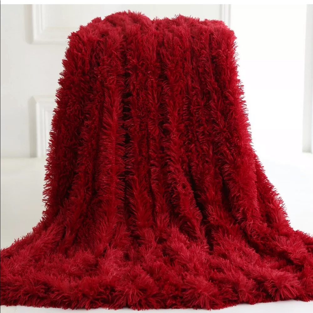 Faux fur blanket